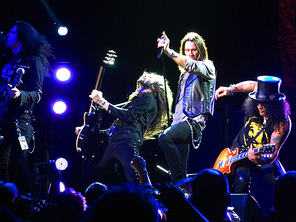 Slash, Myles Kennedy & The Conspirators at Hollywood Palladium